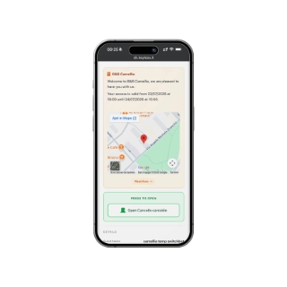 Smartphone – premi il pulsante apertura portone